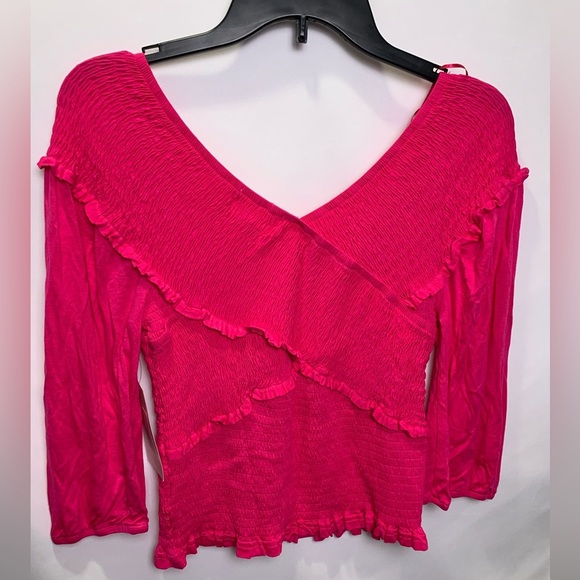 Luv Betsey by Betsey Johnson Fuchsia Smocked 3/4 Sleeve Top Med New - Picture 2 of 9